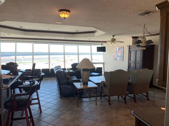 Texas Motor Speedway Condo 902 gallery image 5
