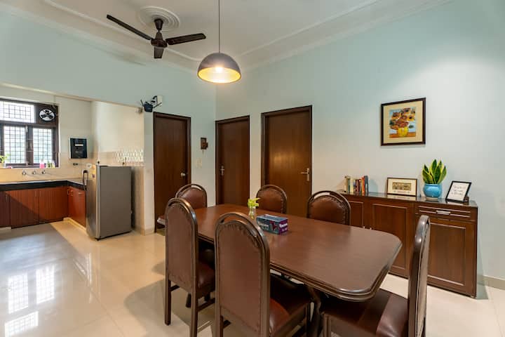 Gitanjali Homestay | 2BHK Independent Floor Apt.
