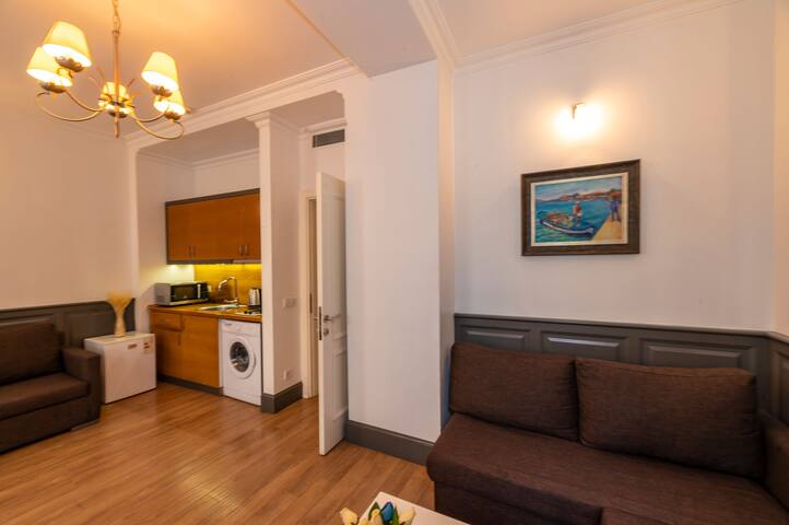 Pera Line Cihangir gallery image 4