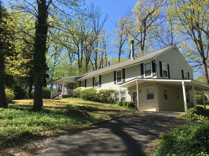 Dunn Loring Holiday Rentals & Homes Virginia, United States Airbnb