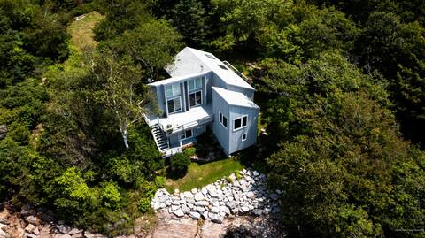 Breathtaking Bay Views!