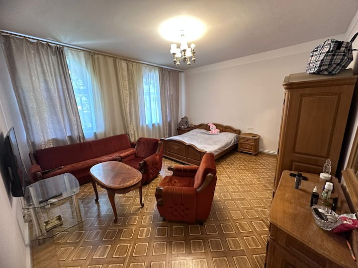 საძინებელი 1