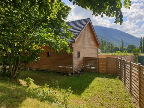 Warm and family chalet in the mountain