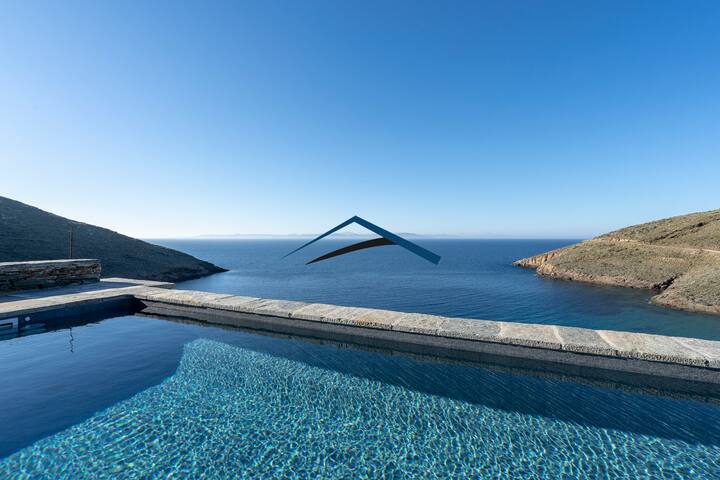 Villa Helios near Xyla beach, sea view and pool gallery image 5