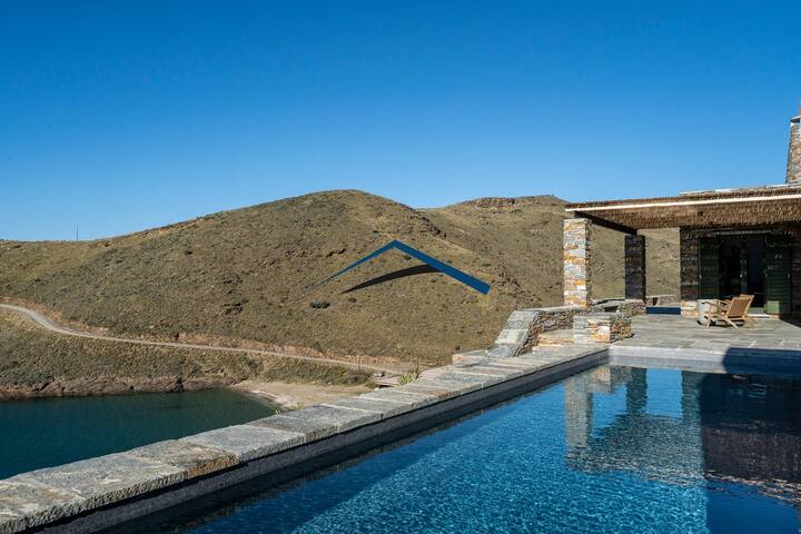 Villa Helios near Xyla beach, sea view and pool gallery image 2