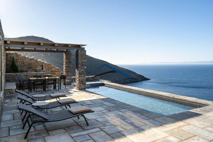Villa Helios near Xyla beach, sea view and pool gallery image 4