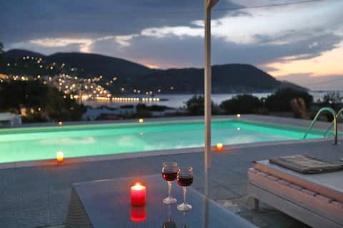 Villa Karavos Waterfront