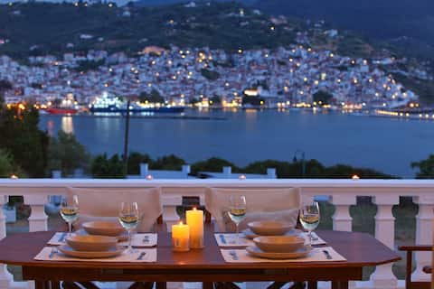 Villa Karavos Waterfront
