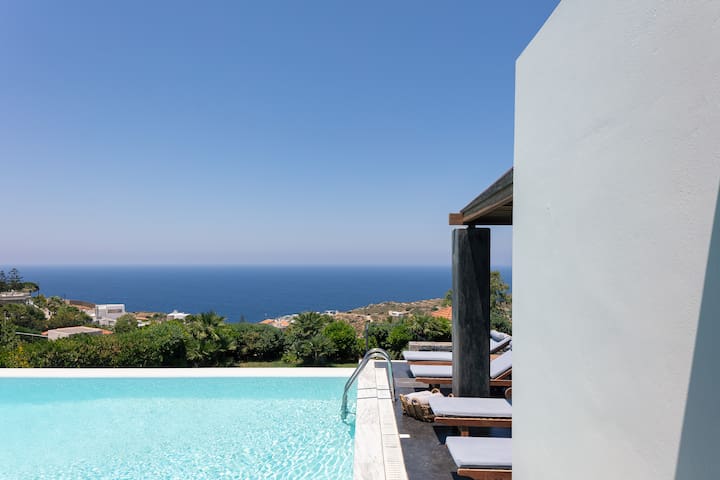 Villa Dei Sogni, for the Design Lovers