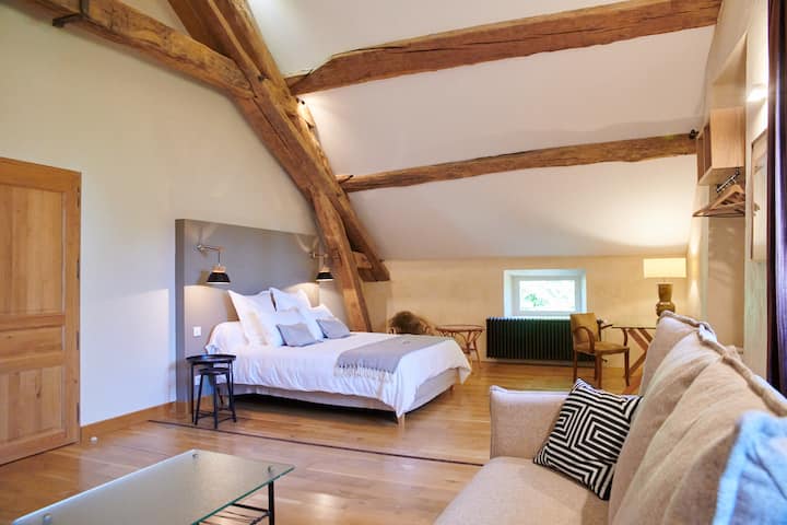 საძინებელი 4