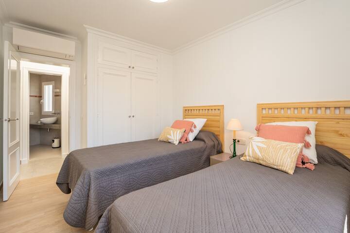 Casa recién reformada en Son Ganxo, 4 habitaciones gallery image 5