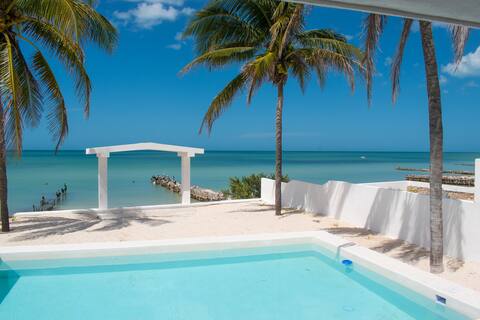 Beautiful House with 3Hab, Pool and Sea View