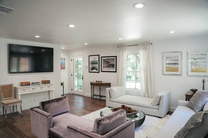 Stylish Home Tarrytown Central Austin 1800sqf