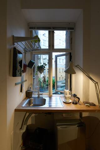 Vogelkop | Calm and convenient | Next to Metro gallery image 5