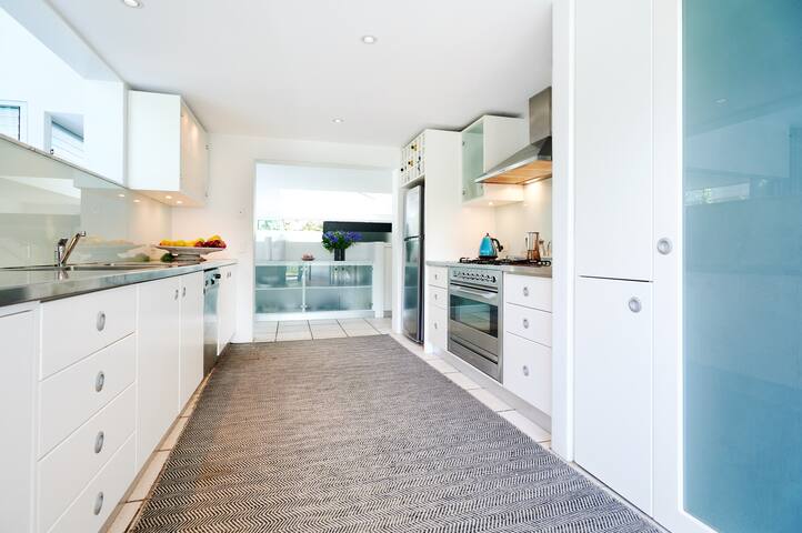 Mirage Palm Beach gallery image 4