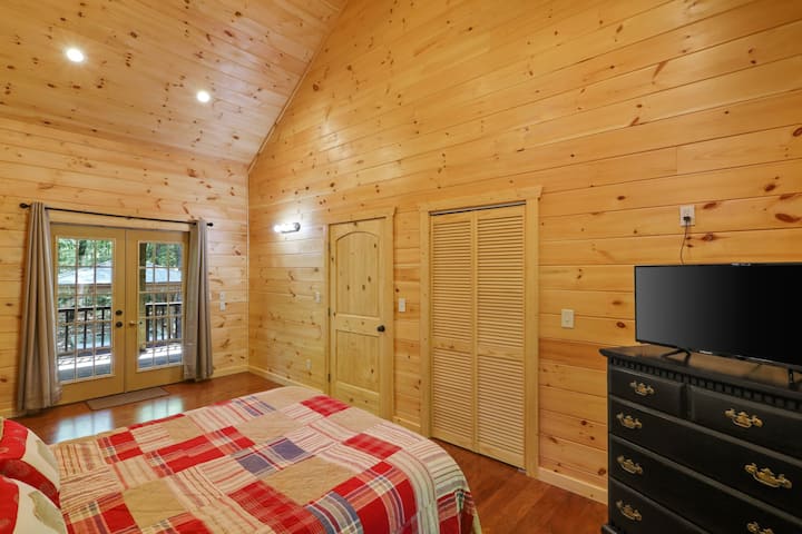 غرفة النوم الرئيسية