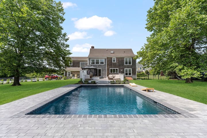 Heated Salt Water Pool! 3 bedrooms & 2.5 bath