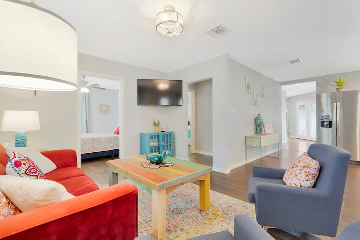 Lone Star Fiesta With Private Game Room! - San Antonio