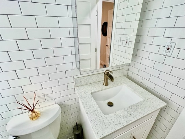 Hacienda East | Central + Bright + Just Right