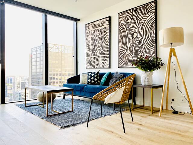 Contemporary 2BR apt in central Melb-Collins House gallery image 3