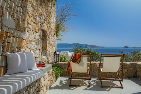 Zephyrs - Mikros Vorias Folegandros