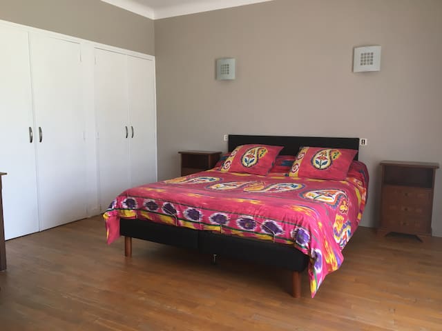 listing_image