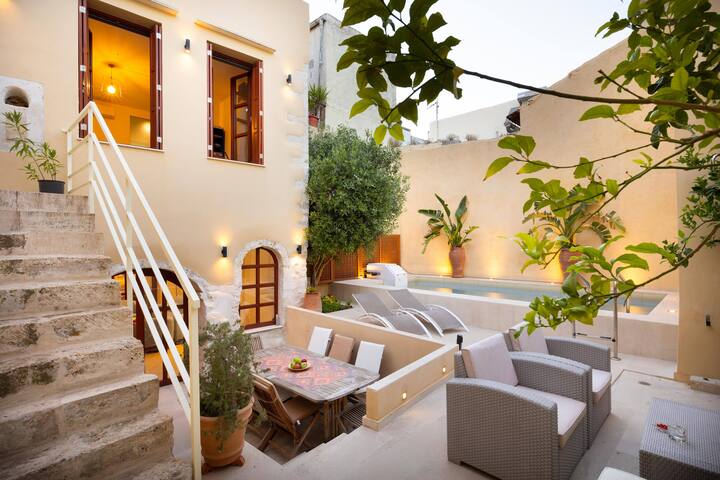 Villa in Rethymno Town w/Private Heated Pool & BBQ gallery image 2