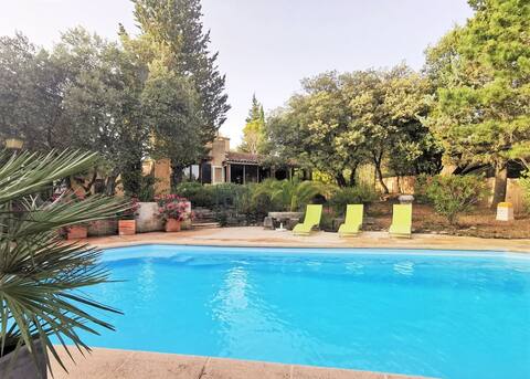 House with heated pool and large garden