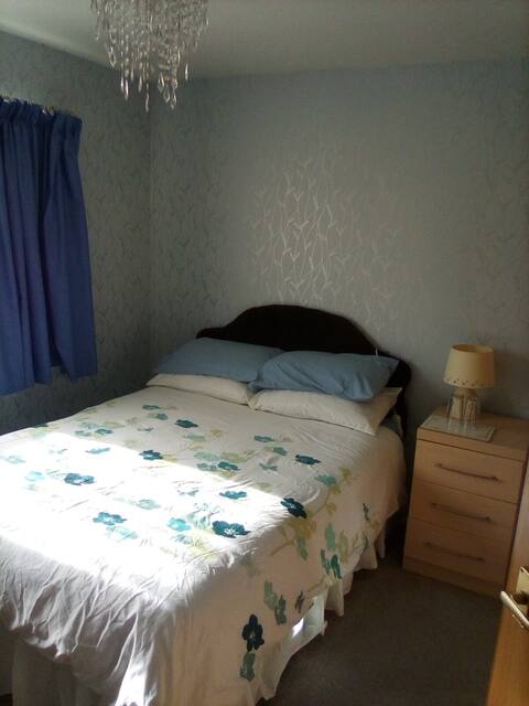 1 double bed, room only, Salen, Ardnamurchan.