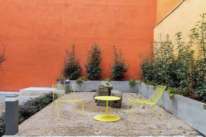 Calatrava XI gallery image 3