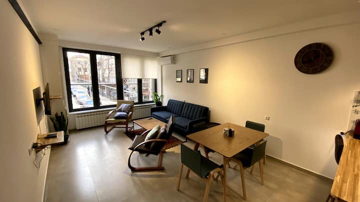 Appartement Moderne 2 Chambres En Centre-ville - Ereván