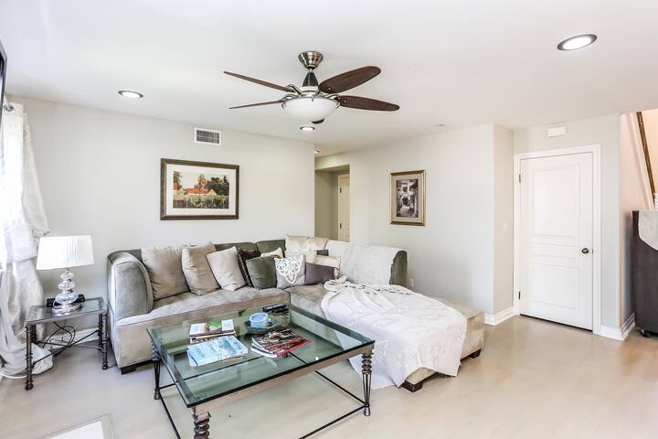 Shabby Chic Home – Your Cali GetAway gallery image 3