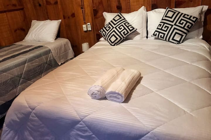 غرفة النوم 2