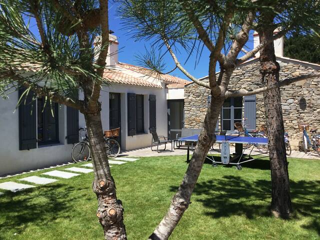 Conciergerie A L'Ombre Des Pins managed Airbnb listing 2