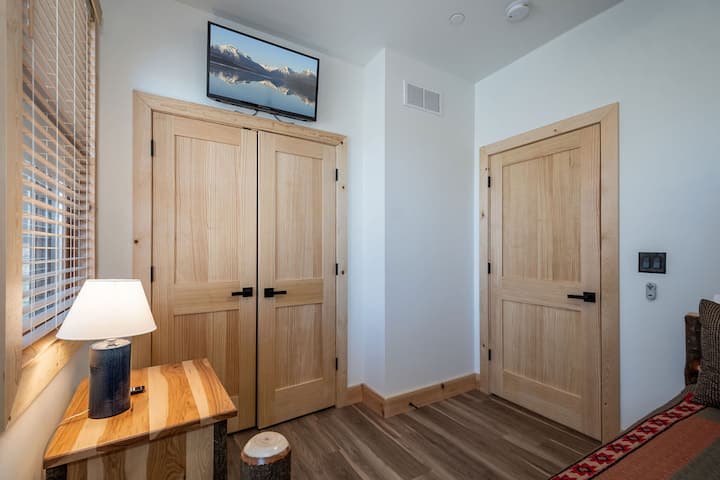 טלוויזיה חכמה 32אינץ'