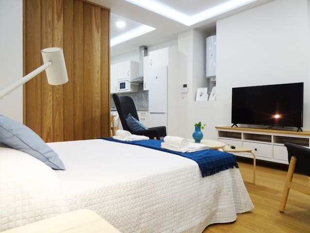 Apartamentos Turistico La ranita salantina managed Airbnb listing 3