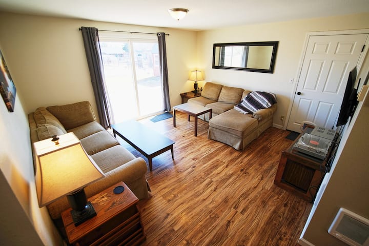 4-bedroom Home Near Airport & Bend - Redmond, OR
