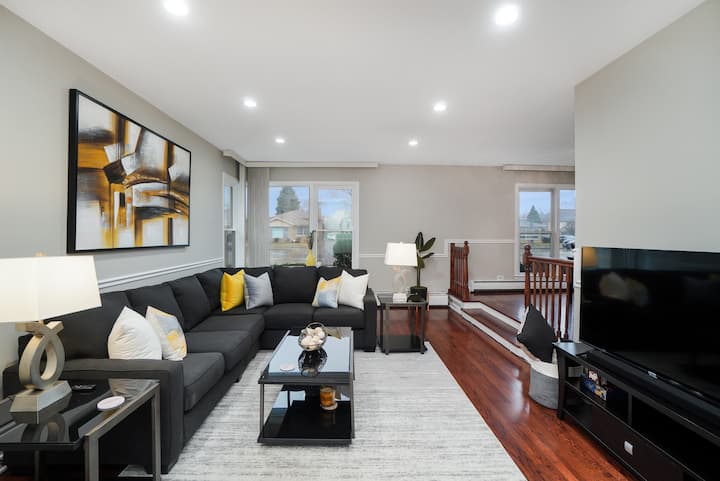 *Extended Stay* Lincolnwood Fhs Rental - Evanston, IL