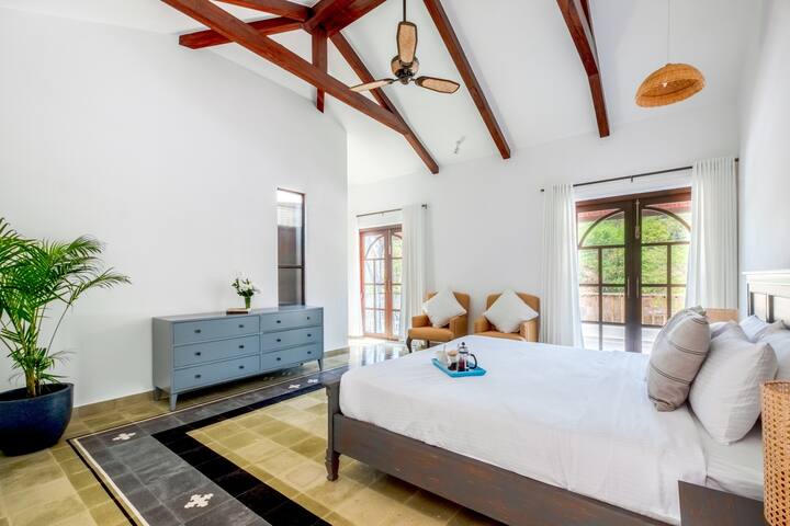 Bedroom 1 image 1