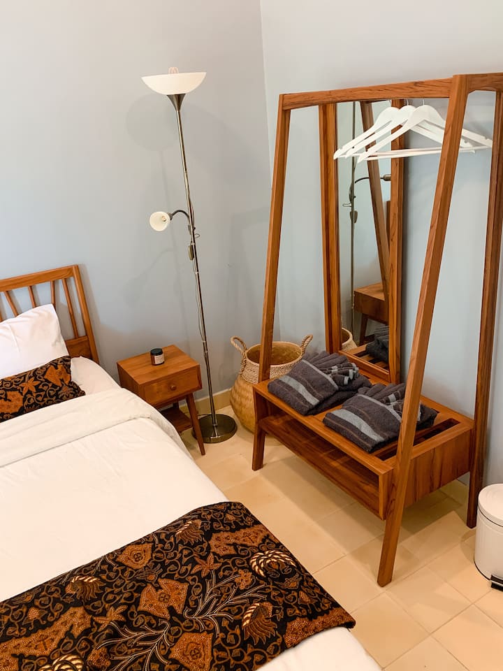 Schlafzimmer 6