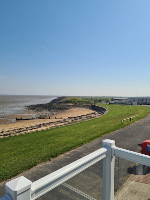 Waterfront Holiday Home at Haven , Allhallows