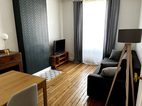 Cosy and close to the metro,  20' Citycenter