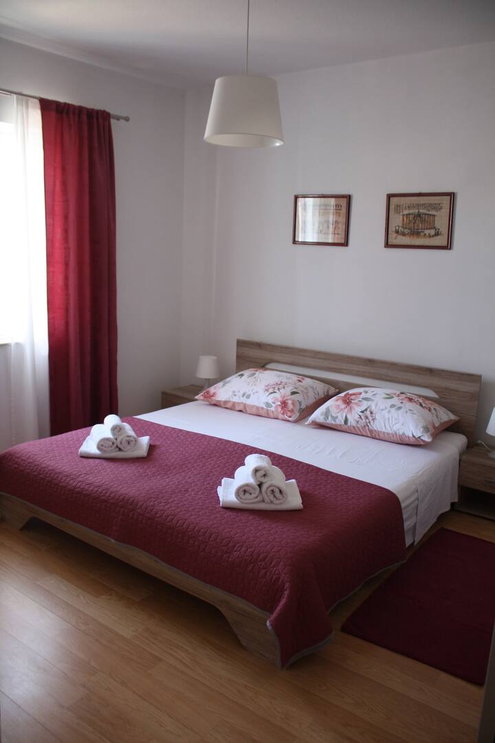 Спална соба 2