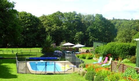 Beautiful 3 gite complex with pool and games room