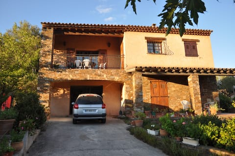 4 bedroom villa in Bormes
close to the beach