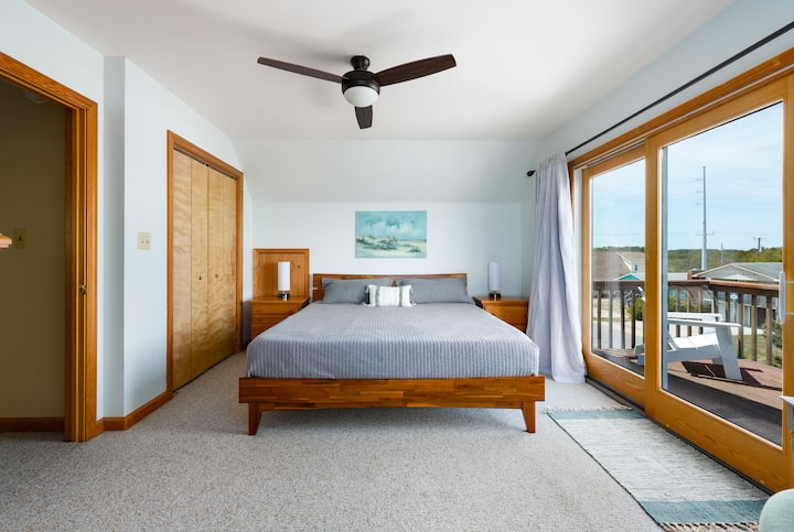 Top level king bedroom with balcony