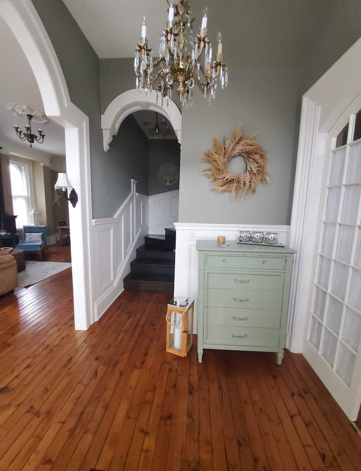 5 Best Airbnb Vacation Rentals In Dunnville, Canada Updated 2024