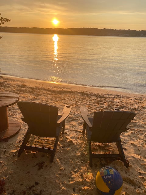 Private beach & 2-level dock: Sunsets on Bass Cove