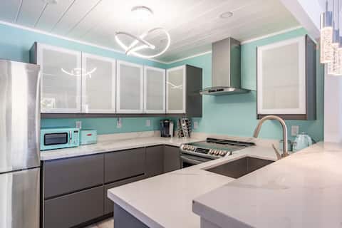 Stylish Retro Luxury - Mid Century Eichler