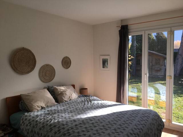 Spacious 4 bedrooms villa near lake & mountains gallery image 3